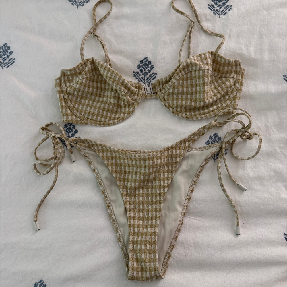 Triangl Beige/gold Gingham bikini